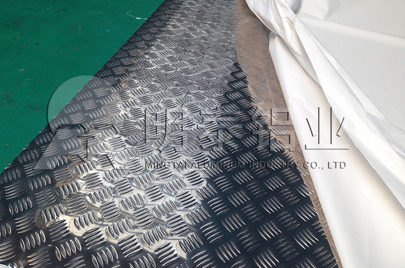 花紋鋁板性能優良